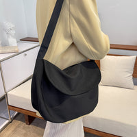 Valentina | Borsa a Tracolla in Nylon con Bottone Magnetico