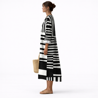 Lærke™ | Robe Graphique Élégante