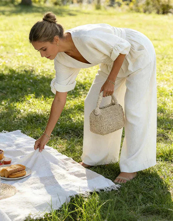Daniela - Tuta elegante con scollatura a V e pantaloni a gamba larga